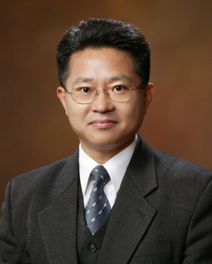 허곤 교수님 한맥문학 신인상 수상
